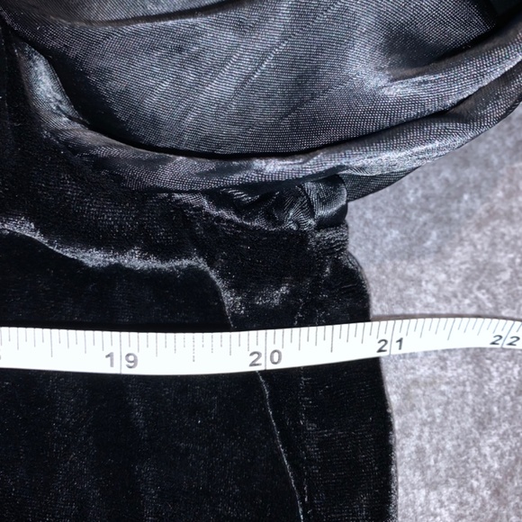 Vintage Comme des Garcons silk-blend velvet tunic with contrasting sleeves, L. - Picture 13 of 16